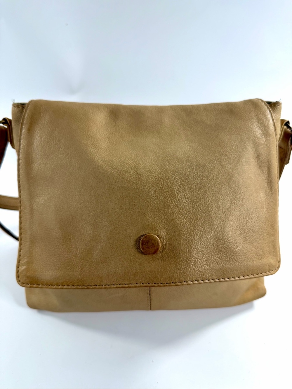 Day‎ & Mood Beige Leather Crossbody Bag Flap Messenger Adjustable Strap